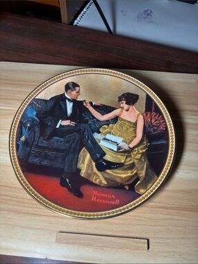 Norman Rockwell Couple on Sofa Plate in Gold, Black, Blue
